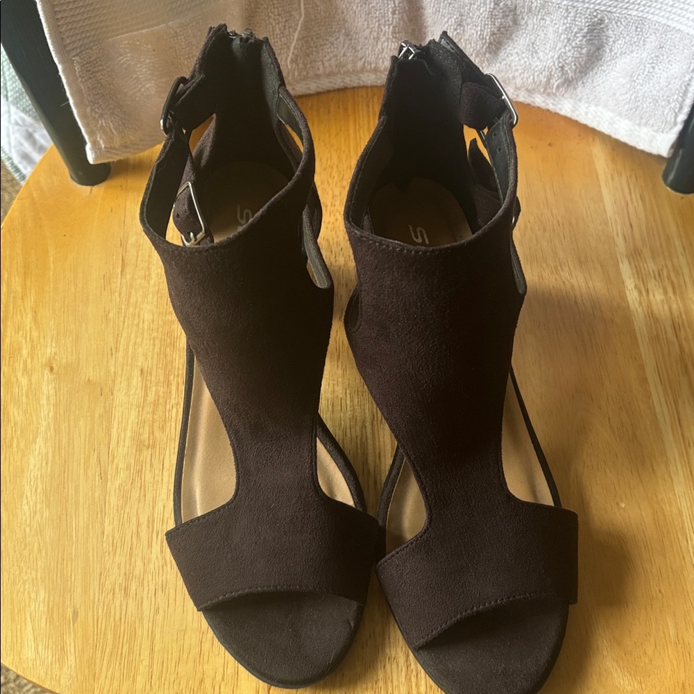 Soda Off-Black Footwear Size 8